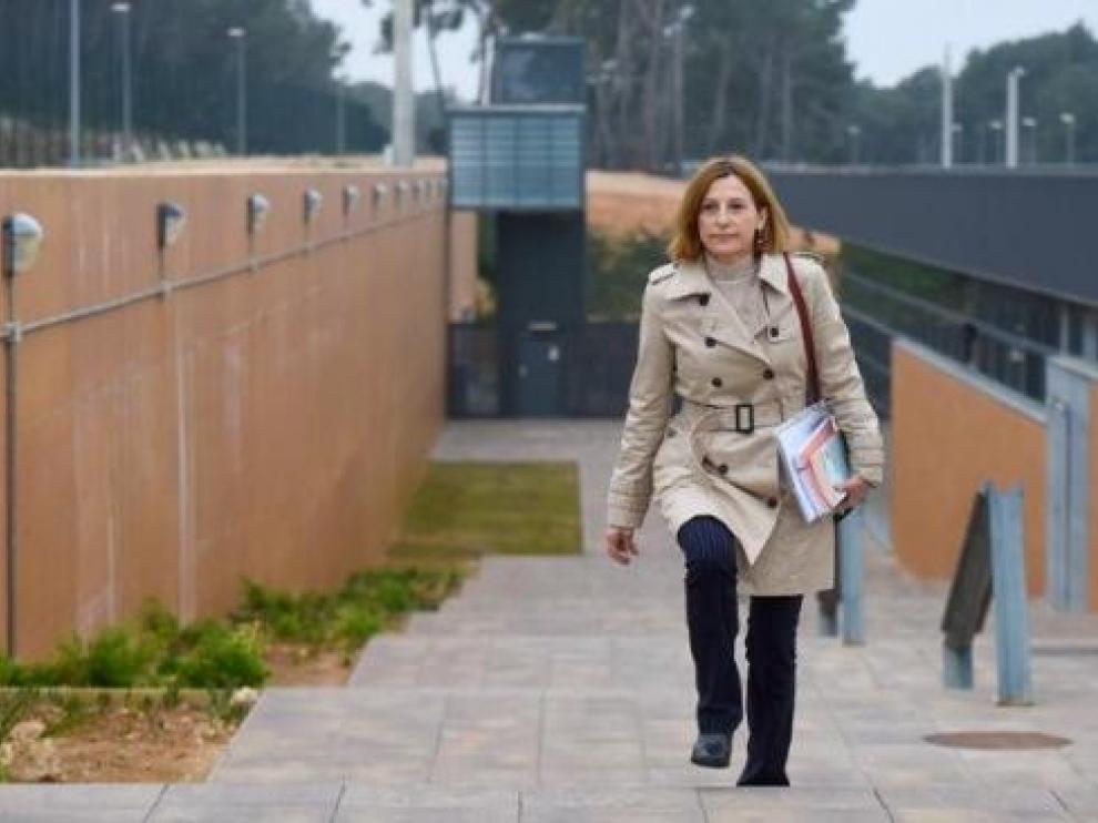 Carme Forcadell sale de prisión por primera vez para hacer voluntariado y cuidar a su madre.