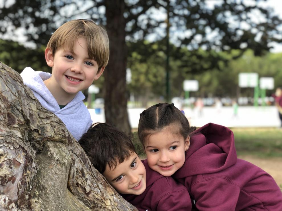 Las zonas verdes del colegio San Gabriel ayudan a desarrollar la creatividad de los alumnos desde la educación infantil hasta el bachillerato.