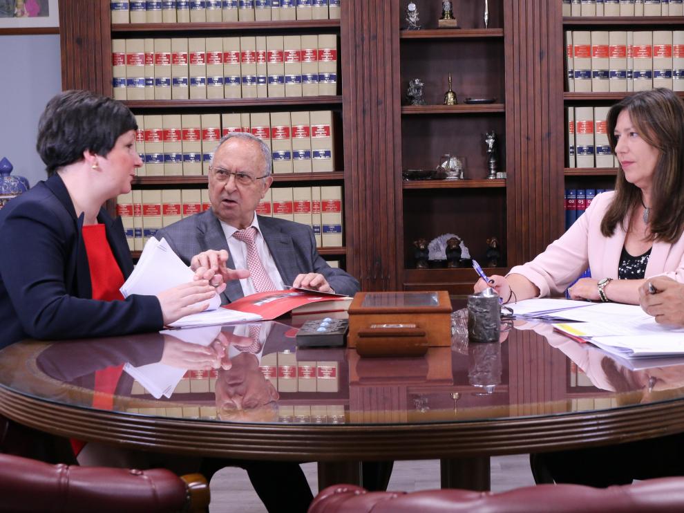 Astede cuenta con un equipo multidisciplinar que se encargará del asesoramiento de particulares, autónomos, empresas y fundaciones en diversos aspectos.