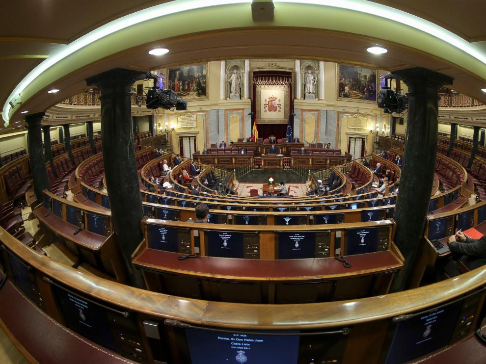 Pedro Sánchez explica en el Congreso el estado de alarma
