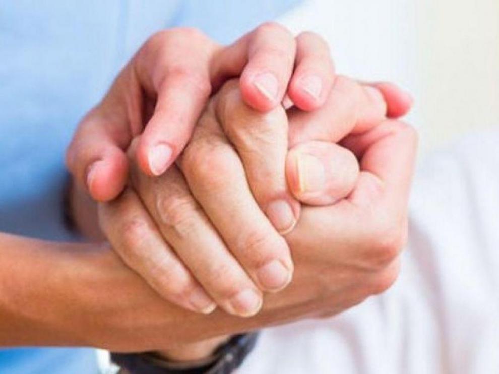 Parte de la ayuda consiste en llevar la compra o medicamentos a los usuarios en edad de riesgo