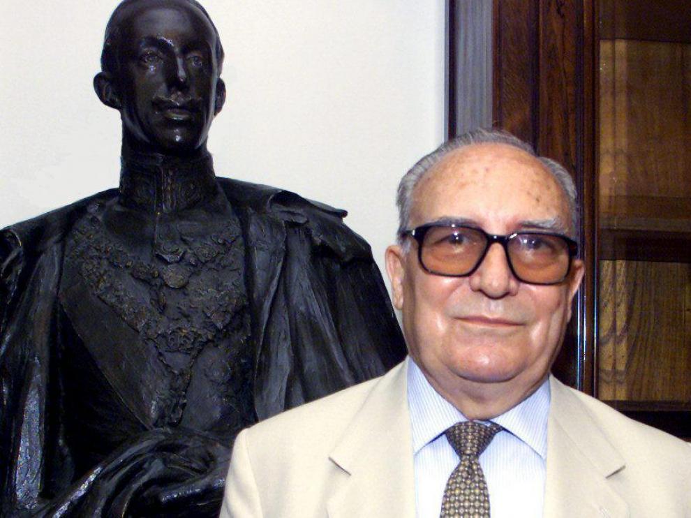 Fallece Seco Serrano, el decano de los historiadores españoles