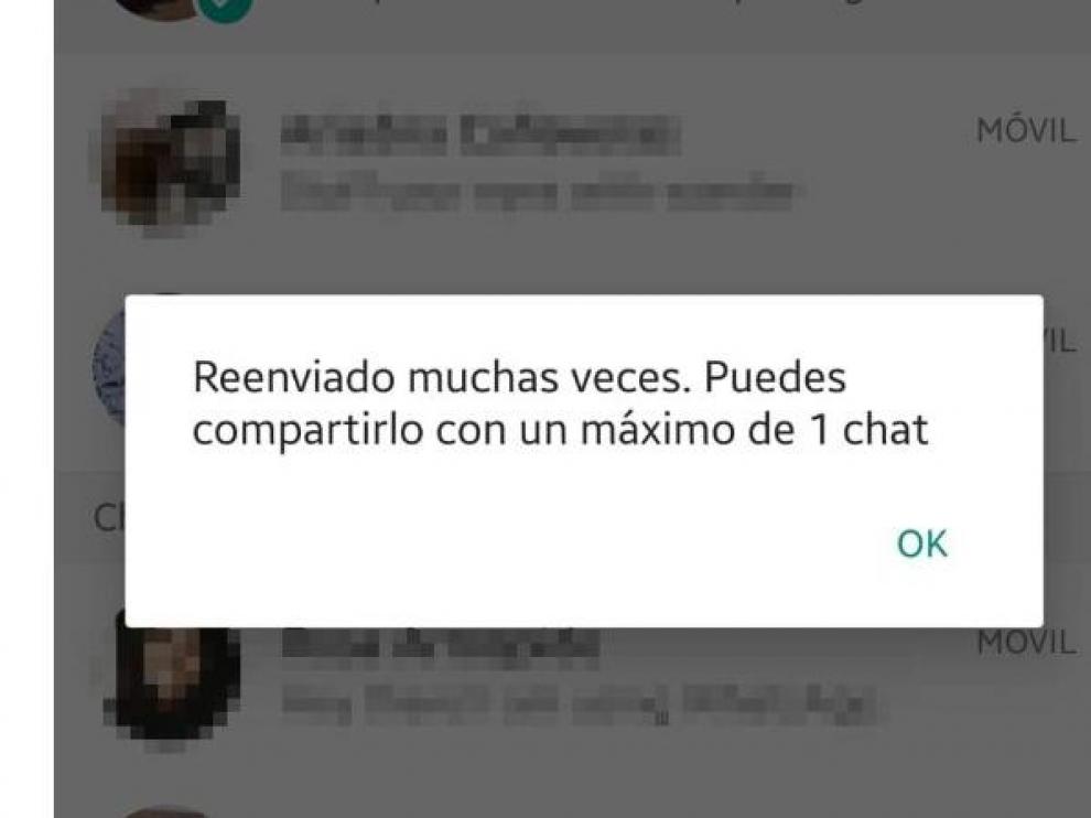 Whatsapp limita el reenvio de mensajes virales para prevenir bulos.