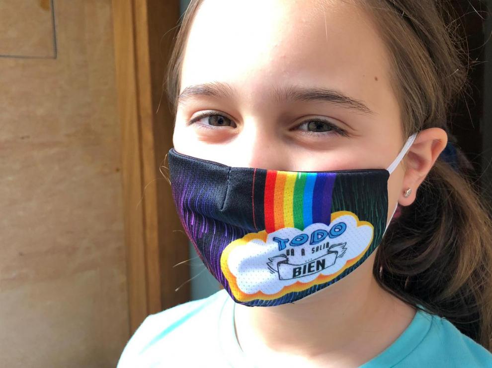 Una de las mascarillas repartidas en el municipio de San Miguel de Cinca.