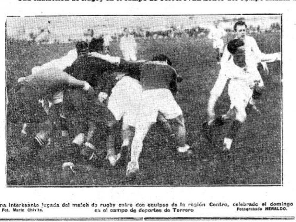 Imagen del partido de fútbol-rugby disputado en Torrero el 27 de abril de 1930