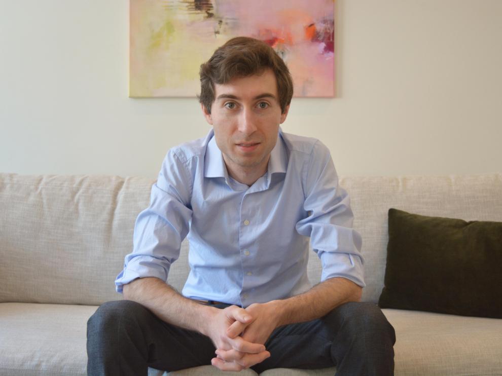 El científico José Manuel Ordovás-Montañés en su casa de Boston, en Estados Unidos.