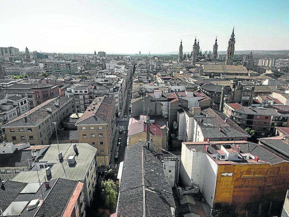 Vista de Zaragoza desde la iglesia de la Magdalena.