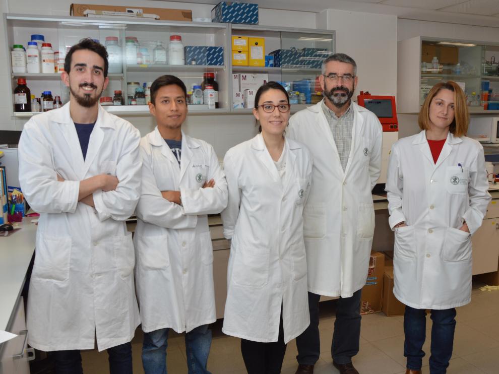 La Fundación La Caixa ha seleccionado seis proyectos clave para hacer frente a la COVID-19
