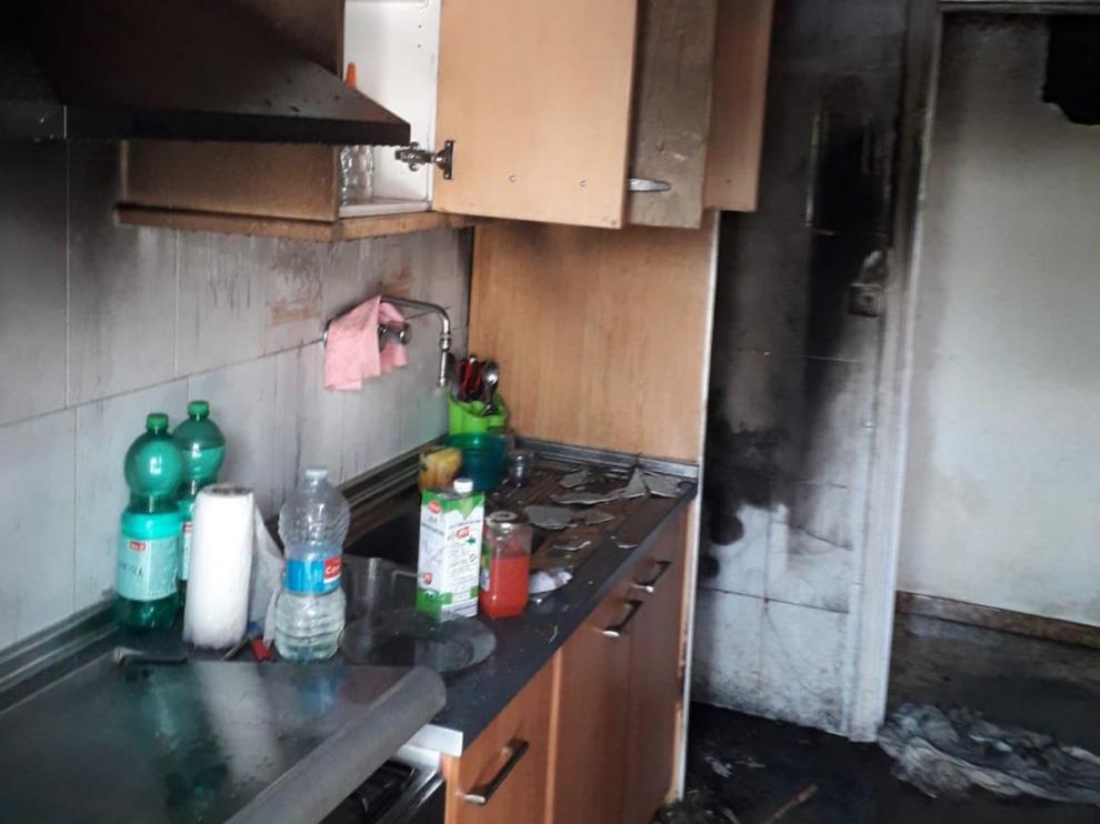 Así ha quedado la vivienda que ha sufrido un incendio en Alfajarín.