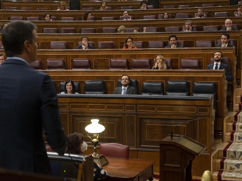 Pedro Sánchez y Pablo Casado, en el Congreso.
