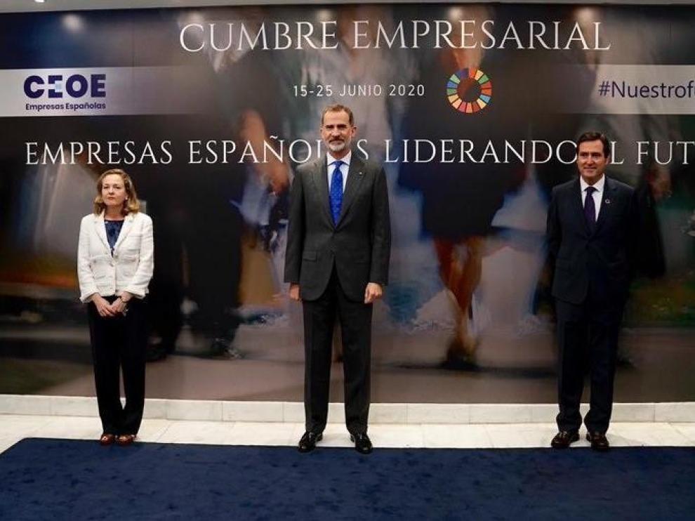 El Rey participa en la Cumbre Empresarial de la CEOE.