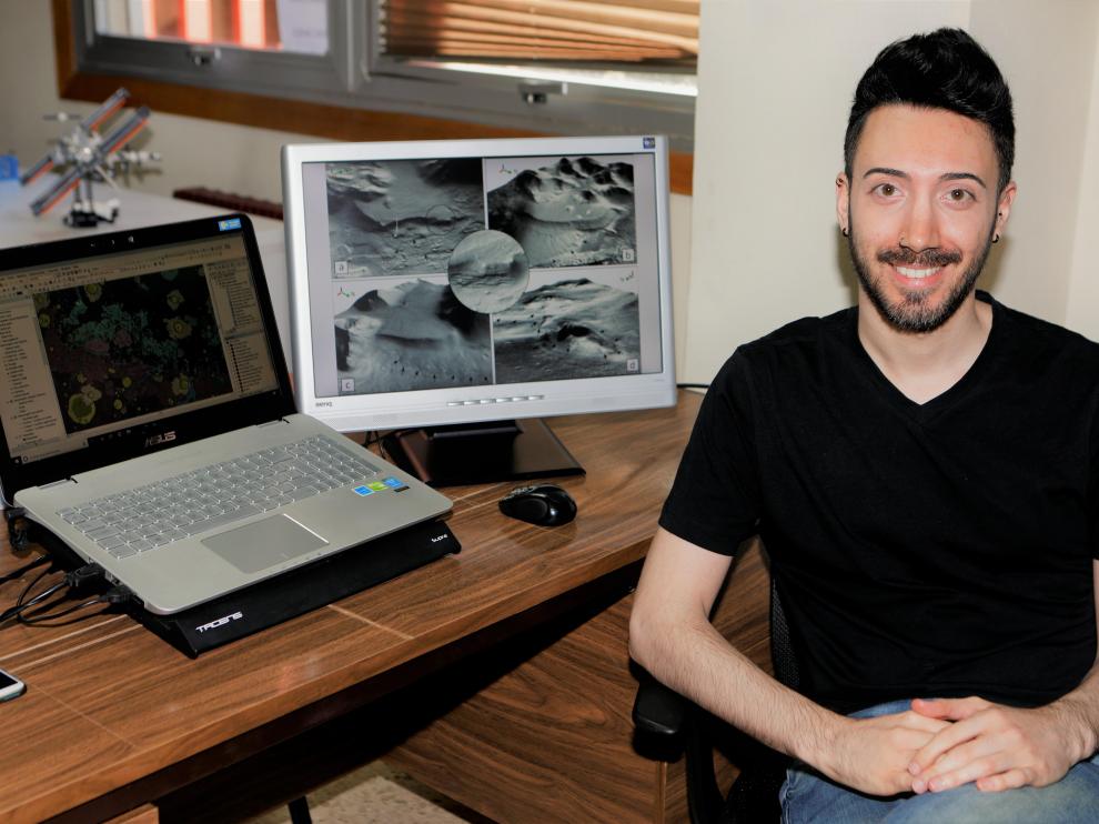 Ángel García-Arnay investiga con un contrato predoctoral en el departamento de Ciencias de la Tierra.