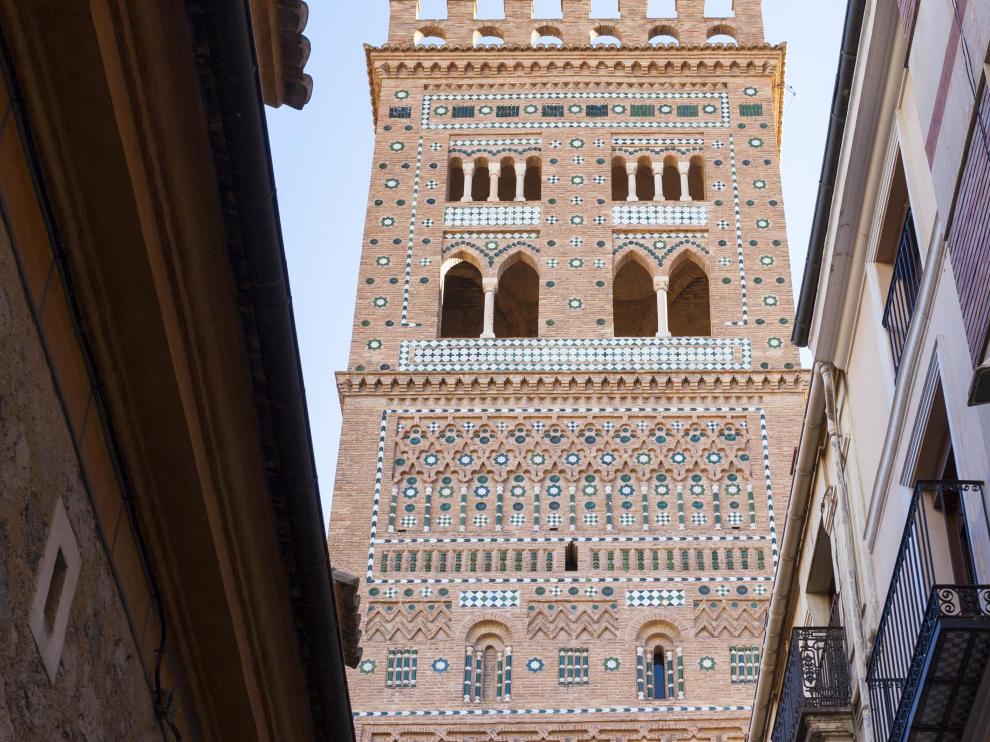 Torre de San Salvador, en Teruel, ejemplo del estilo mudéjar y reconocida por su valor patrimonial por la Unesco.