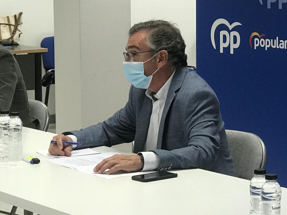 Reunión del presidente del PP de Aragón, Luis María Beamonte y el alcalde de Zaragoza, Jorge Azcón