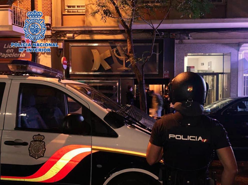 Bar clandestino que organizaba fiestas covid en la calle Pedro María Ric de Zaragoza