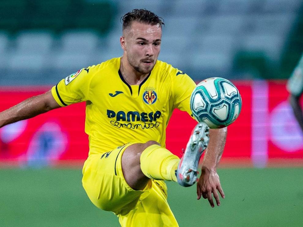 Javi Ontiveros, en un partido con el Villarreal.