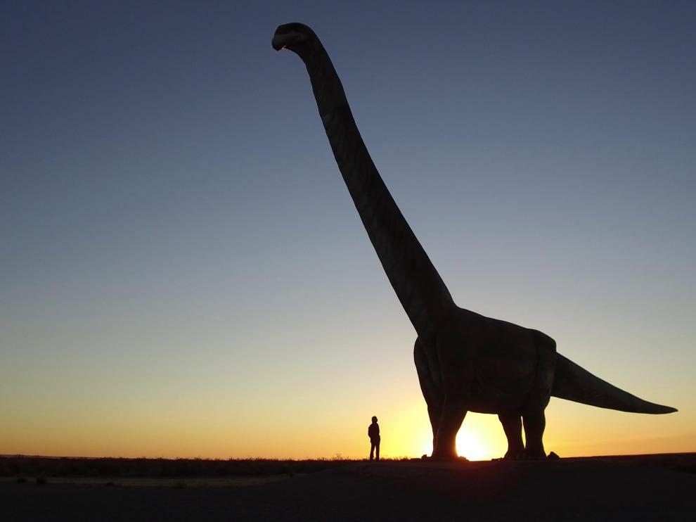 Reconstrucción de Patagotitan en Trelew, Argentina.