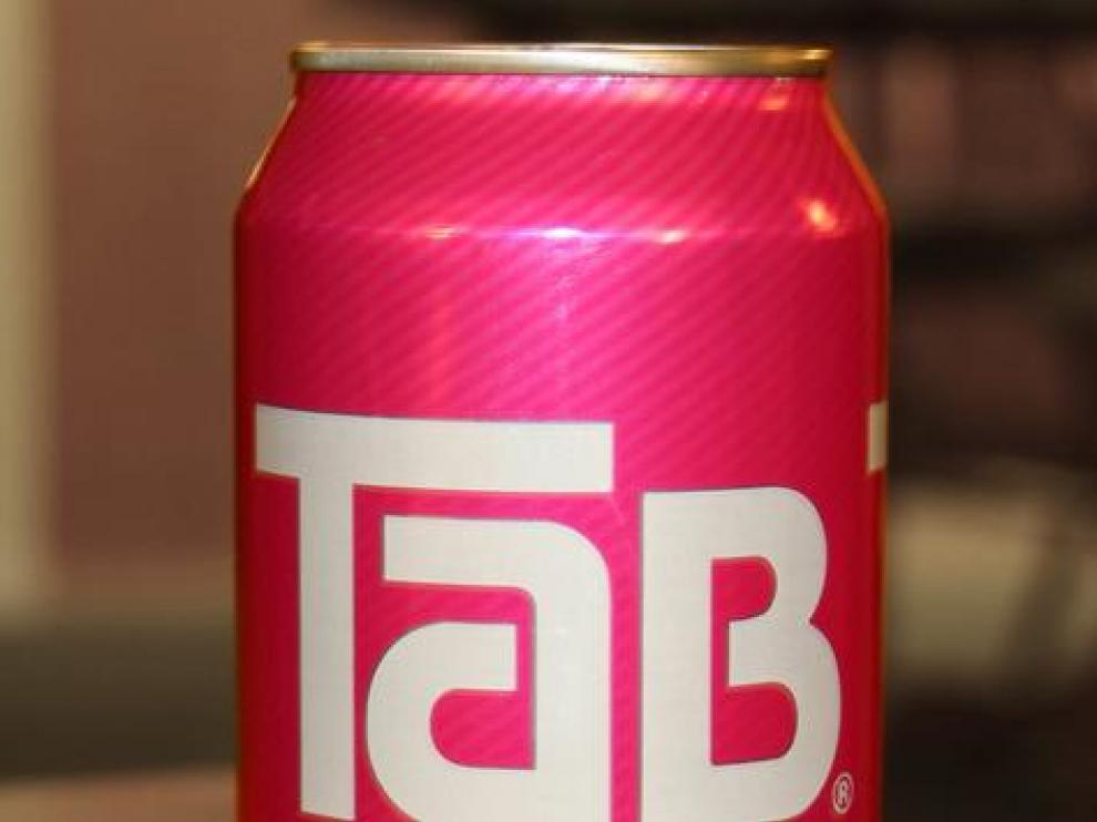 Una lata de refresco Tab.