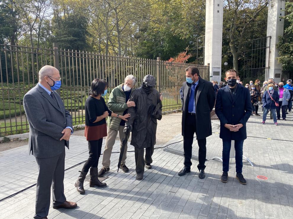 Escultura de Miguel Delibes que desde hoy se puede ver en Valladolid.