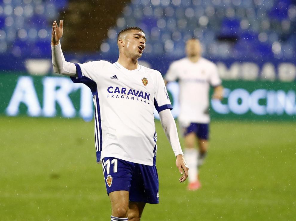 Luca Zanimacchia se lamenta, ayer, de una ocasión errada en el duelo ante el Sabadell.