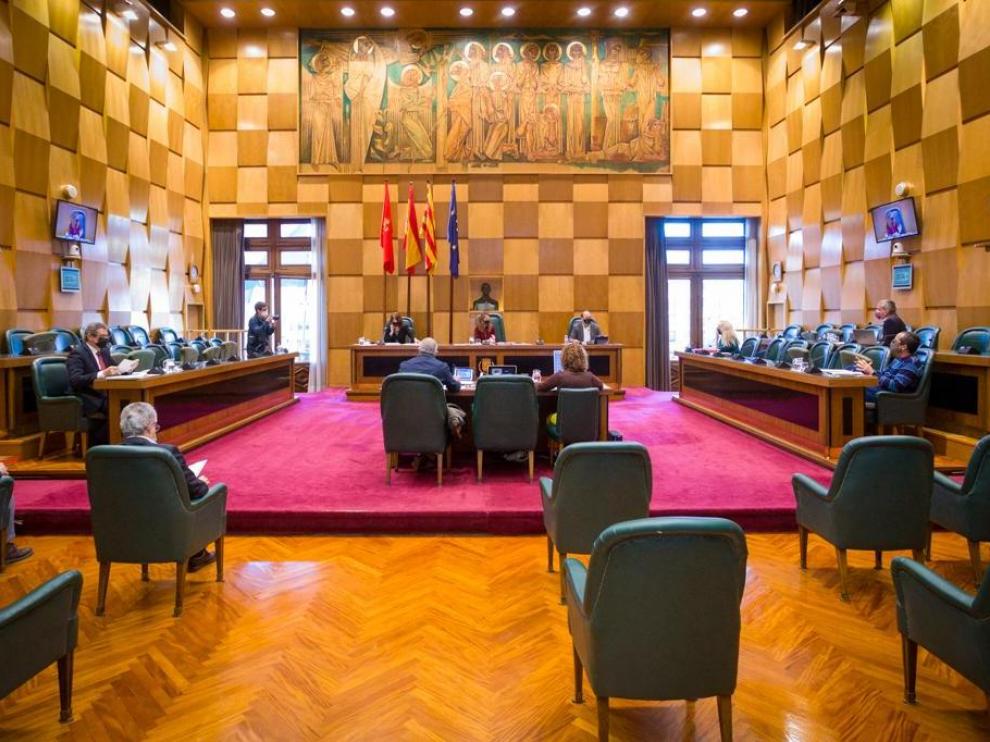 Pleno de este lunes en el Ayuntamiento de Zaragoza.