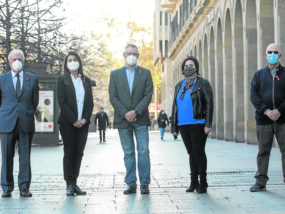 Los convocantes de la movilización: José María Marín, Rosa de Lima San Nicolás, José Luis Sampériz, Concepción Ibáñez y Miguel Malla.