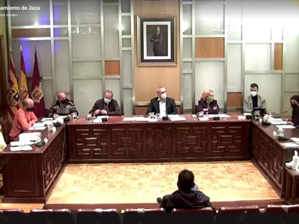 Pleno en el Ayuntamiento de Jaca