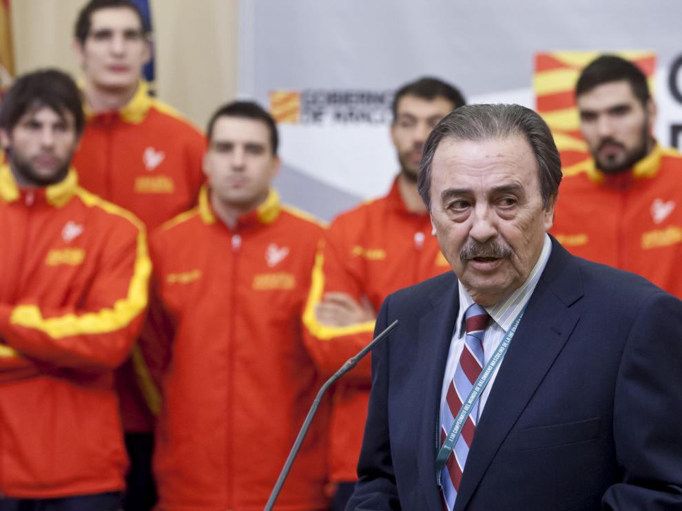 Juan de Dios Román, con la selección española de balonmano, en una imagen de archivo.