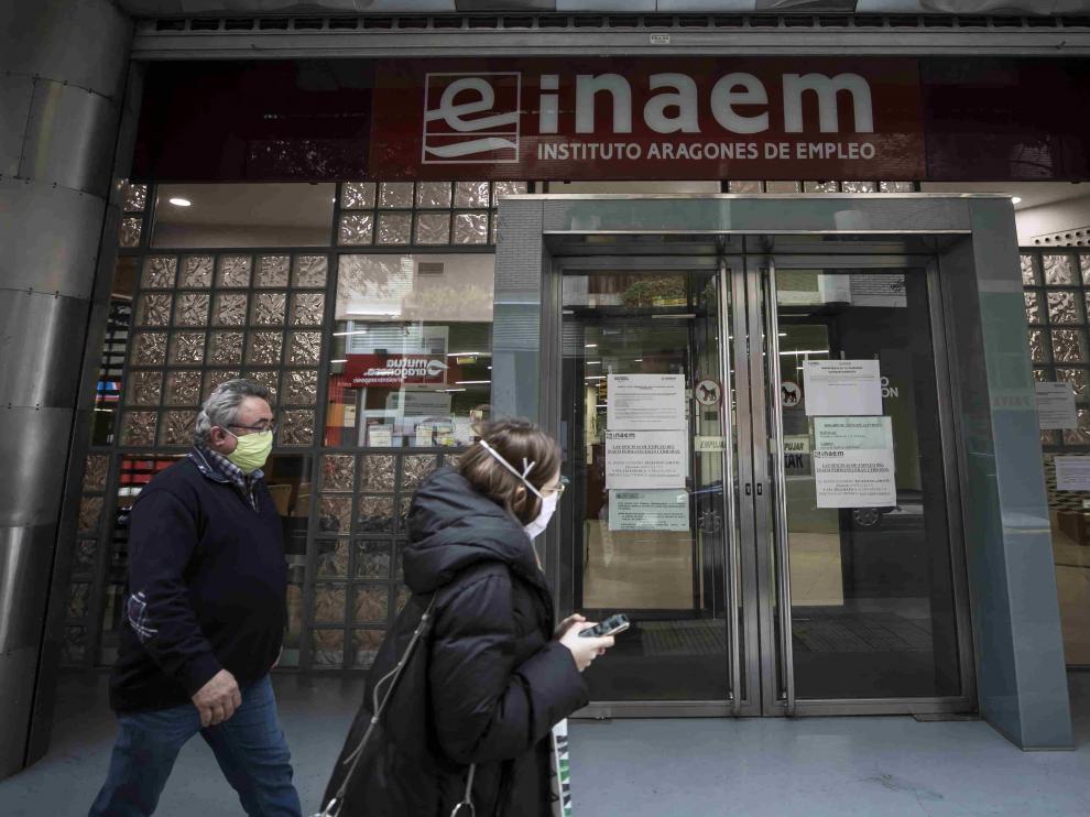 Oficina del INAEM en Doctor Cerrada de Zaragoza.