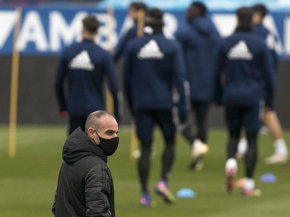 Foto del entrenamiento del Real Zaragoza en La Romareda para preparar el partido contra el Fuenlabrada