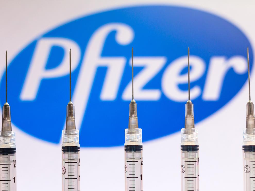 Viales de la vacuna de Pfizer