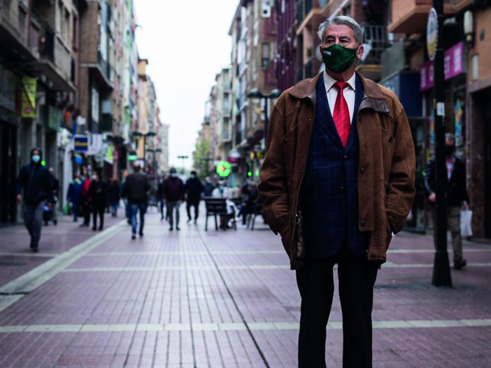 Aurelio López de Hita, presidente de Cepyme-Aragón, en la calle Delicias