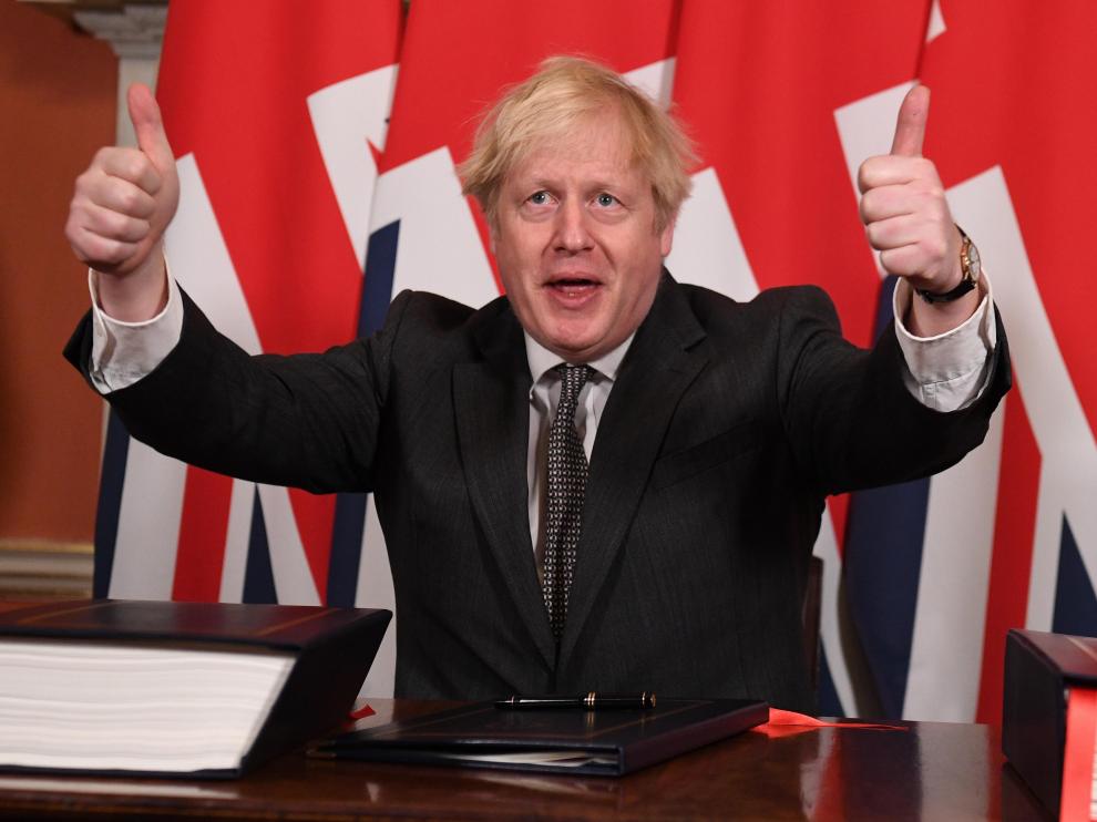 Boris Johnson, exultante tras firmar el acuerdo del 'brexit'