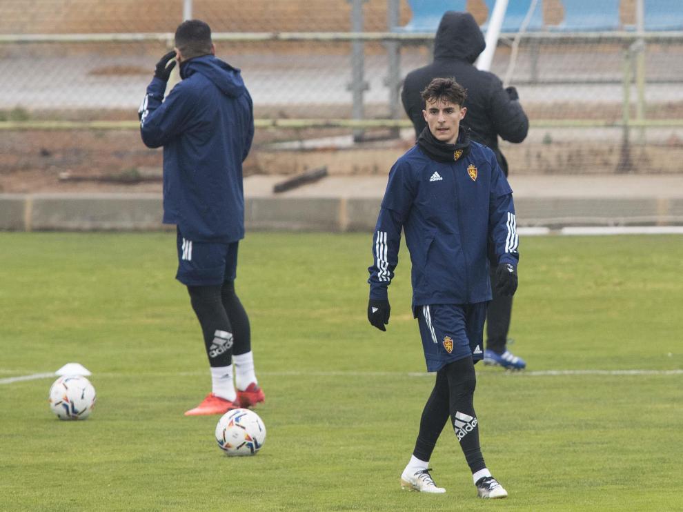 Francés, en un entrenamiento del Real Zaragoza.