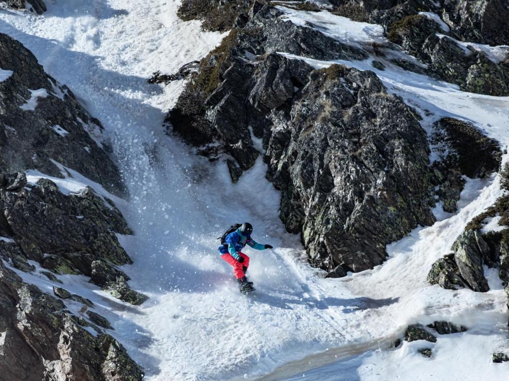 Núria Castán, durante su estreno en la actual temporada del Freeride World Tour.