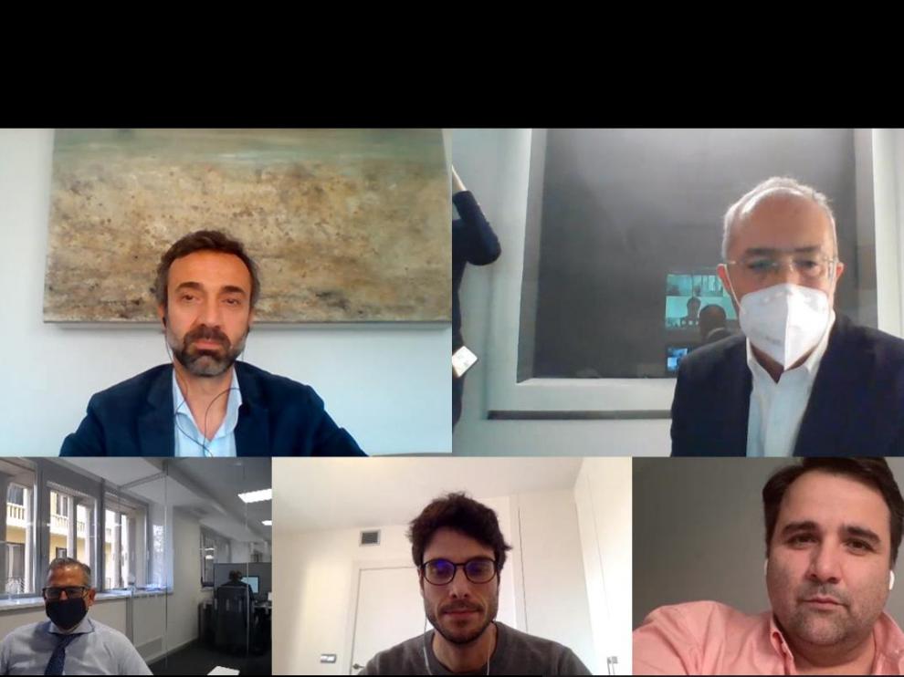 El debate se celebró en formato 'online' y estuvo moderado por José Javier Rueda, jefe de la sección de Opinión del periódico.