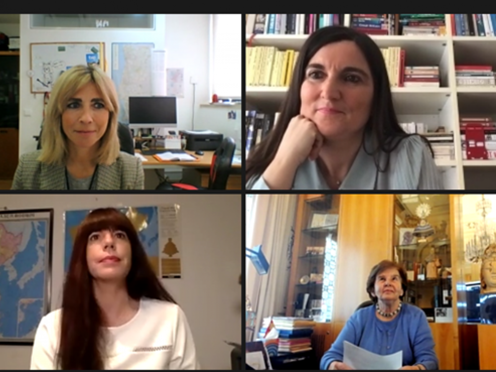 Ana Usieto, Mavi Doñate, Amparo Polo, Belén Lorente y Beatriz Navarro