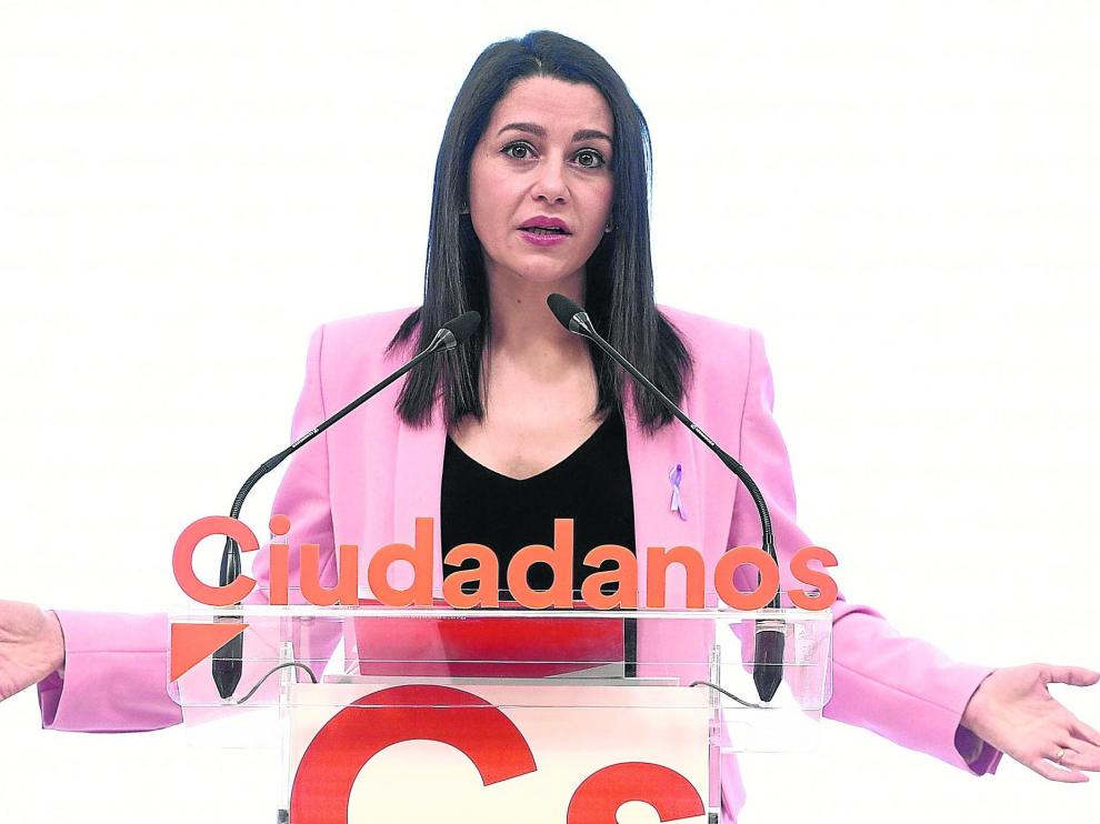 La presidenta de Ciudadanos, Inés Arrimadas, en una rueda de prensa el pasado 8 de marzo en la sede nacional del partido.