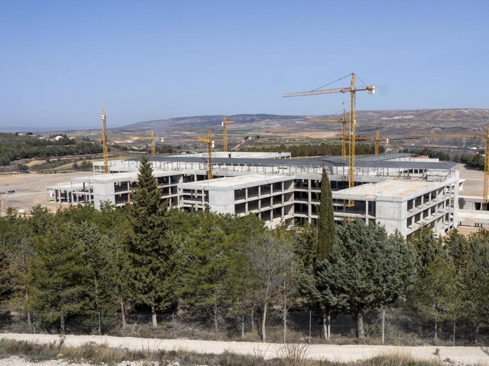 Estado de las obras del futuro hospital de Teruel, que cuenta ya con la estructura.