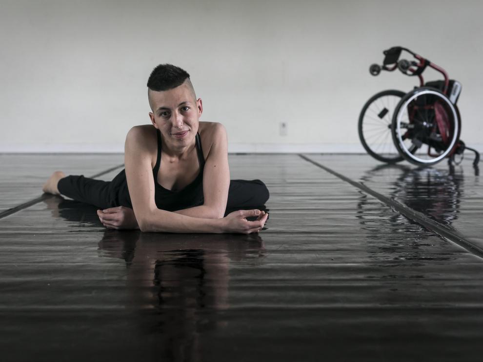 Lydia Onaran, durante uno de sus ensayos en el Centro de Danza de Zaragoza.