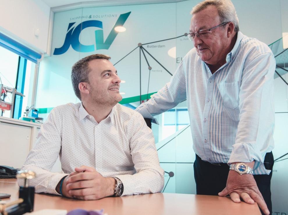 Julián Calvo, fundador de JCV, y Óscar Calvo, actual gerente de la empresa.