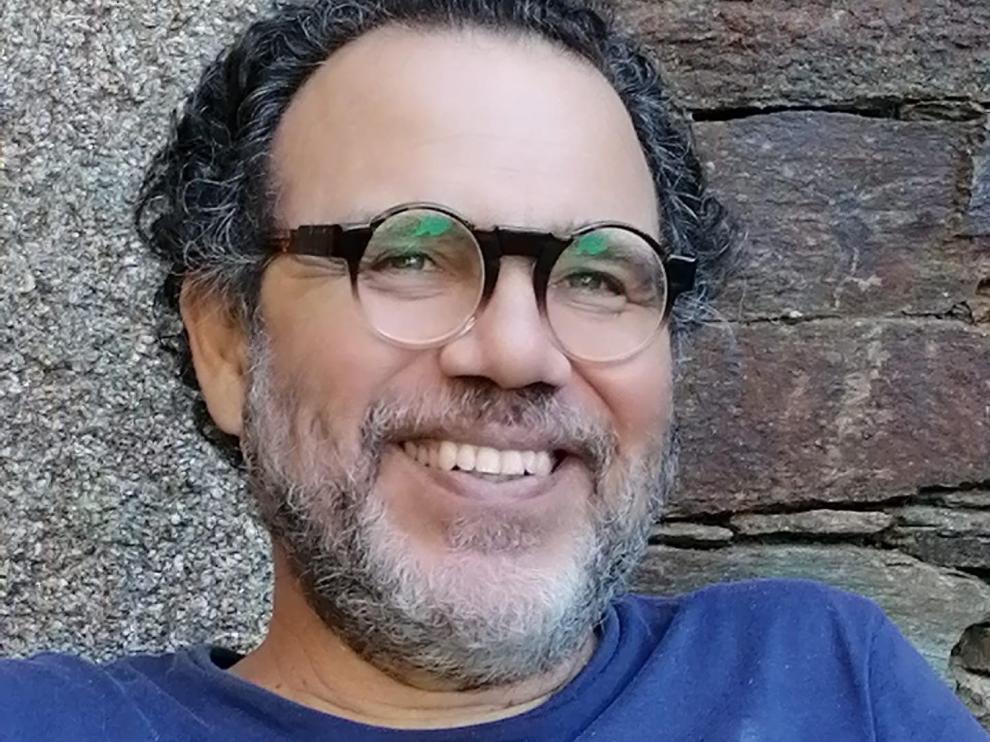 Ernesto Estrada, investigador ARAID en el IUMA, que aparece en el primer puesto de las dos clasificaciones.