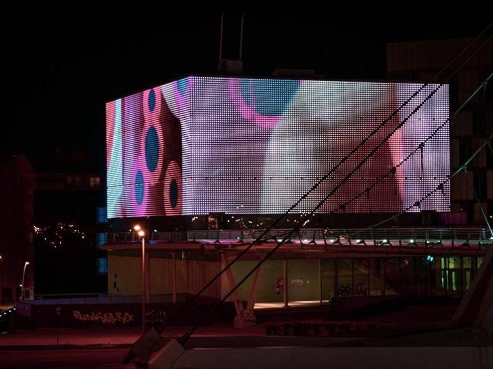 Etopia busca obras creativas de videoarte para proyectar en su fachada.