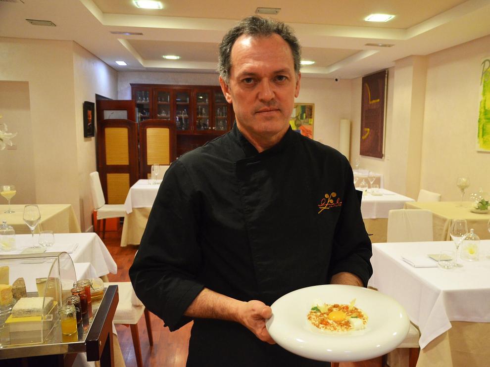 Jorge Lara, del restaurante Goralai, con la receta de ajoarriero con curry rojo.
