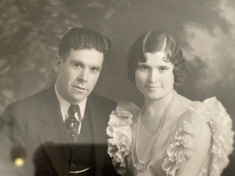 El turolense Andrés Domingo y Angelina Juaristi -descendiente de emigrantes vascos-, el día de su boda en Nevada.