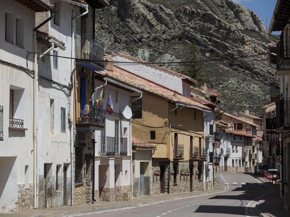 Imagen de esta semana de las calles de Aliaga, donde quedan unos 250 de los 2.000 que llegó a tener.
