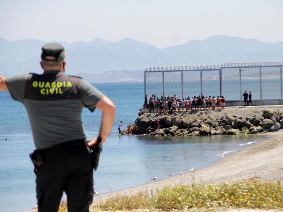 Llegada de inmigrantes a nado a Ceuta