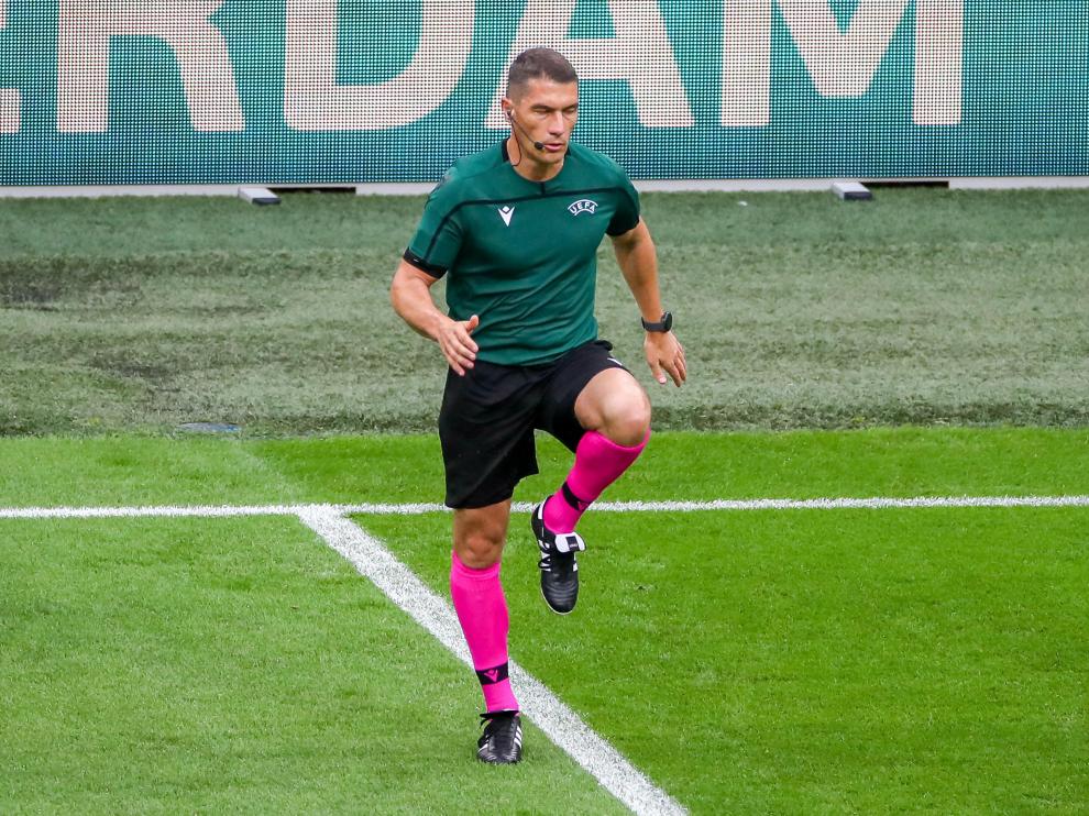 Cakir, árbitro de la Eurocopa.