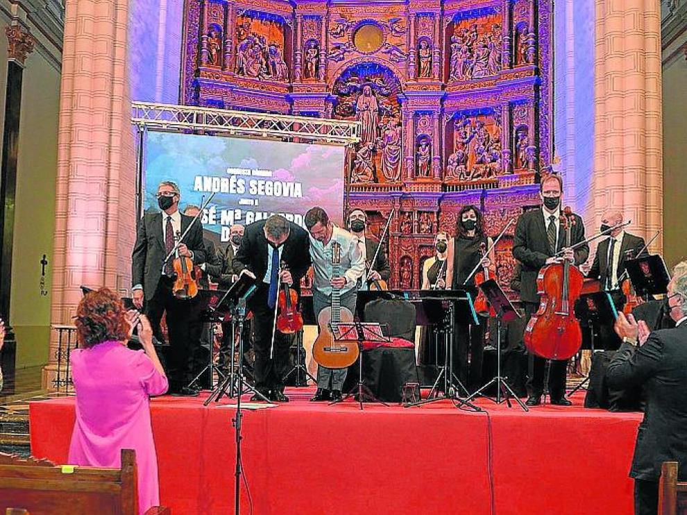 Un momento del emocionante concierto en la catedral de Teruel