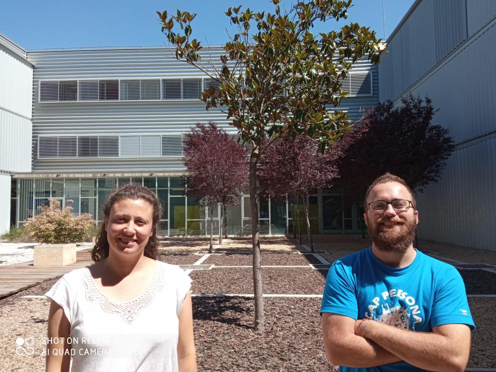 Nunilo Cremades y Pablo Gracia, bioquímicos investigadores del Instituto de Biocomputación y Física de Sistemas Complejos (BIFI).